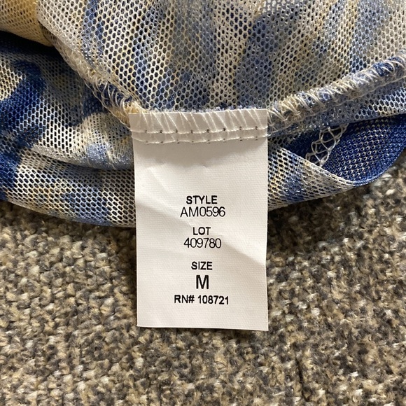 New Antistar Medium Sheer Crop Blouse - Picture 4 of 4